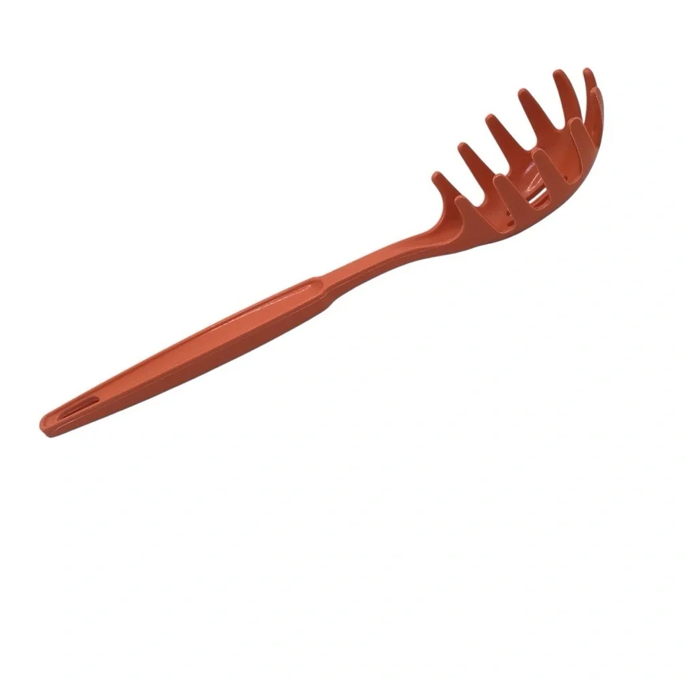 Ekco Pasta Server Spaghetti Spoon Orange Heat-Resistant Nylon Slotted Utensil